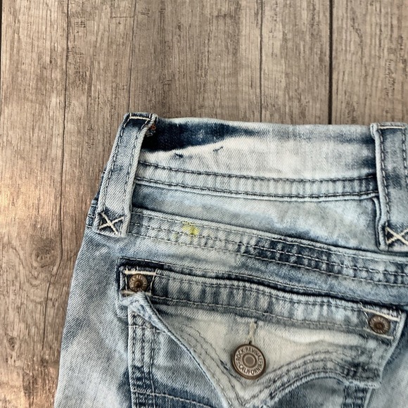 Rock Revival Jeans Bleach Wash Distressed Frayed Hem Denim Size 28 - Picture 10 of 11